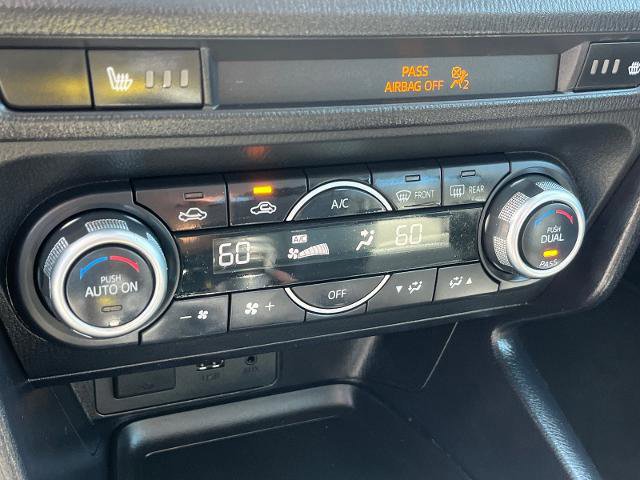 Used 2018 MAZDA MAZDA3 Touring image 13