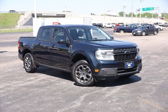 Certified 2023 Ford Maverick XLT w/ XLT Luxury Package image 2