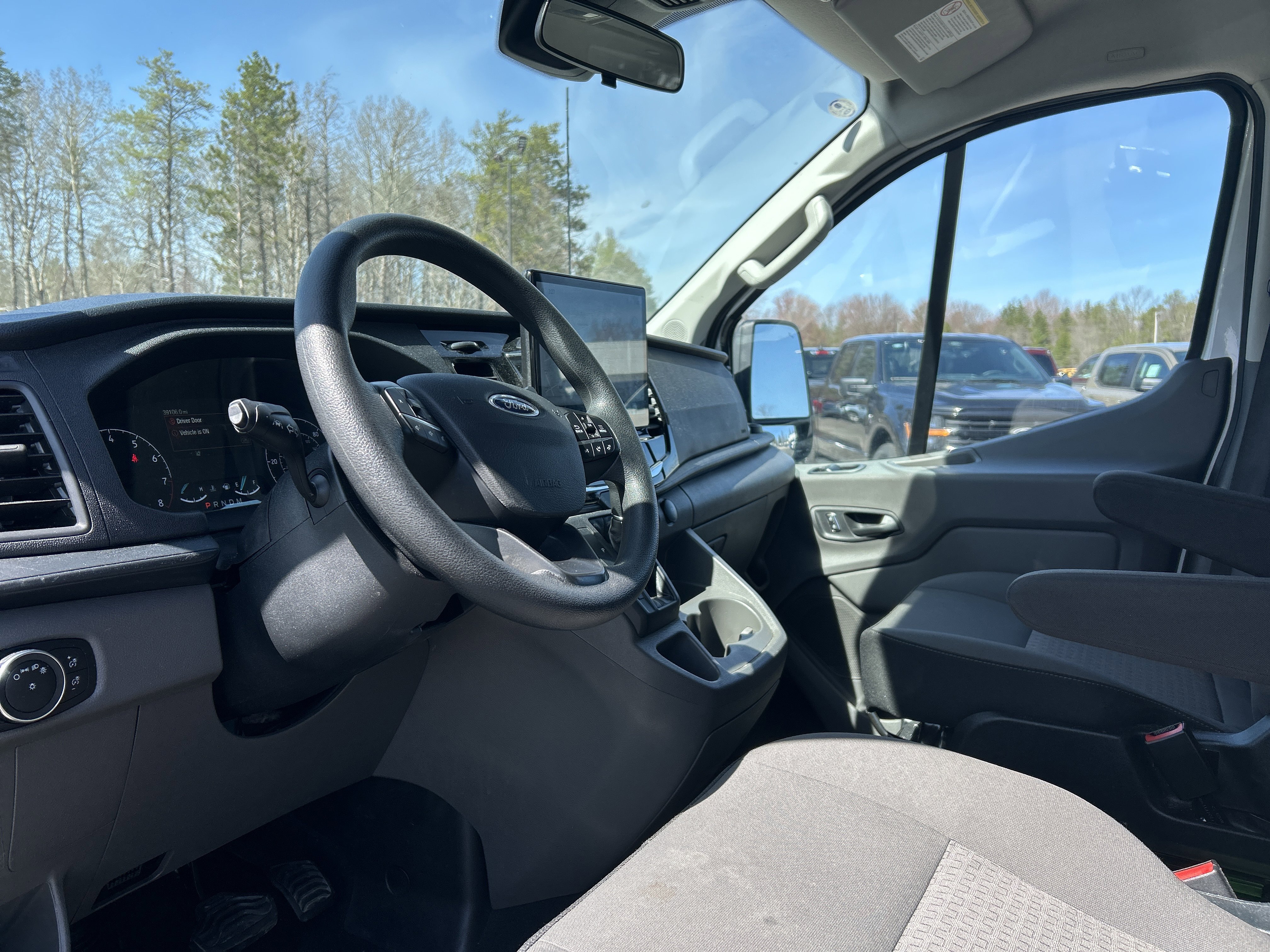 Certified 2023 Ford Transit 350 XLT RWD image 11