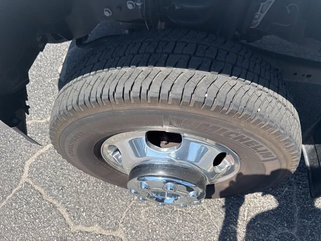 Certified 2024 Ford F350 Lariat w/ Lariat Ultimate Package AWD/4WD image 9