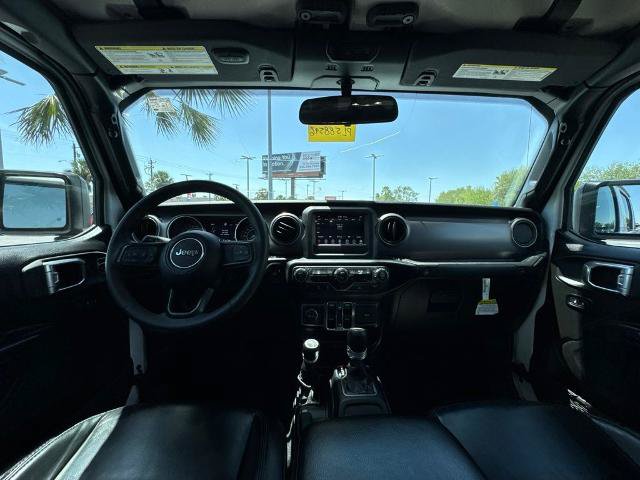 Used 2023 Jeep Gladiator Sport AWD/4WD image 17