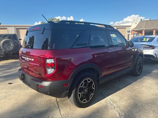 Certified 2025 Ford Bronco Sport Outer Banks w/ Outer Banks Tech Package+ AWD/4WD image 2