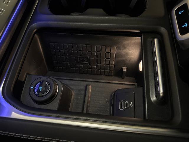 Certified 2025 Ford Expedition Platinum AWD/4WD image 31