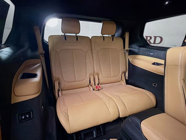 Used 2022 Jeep Grand Cherokee L Summit w/ Luxury Tech Group V AWD/4WD image 33
