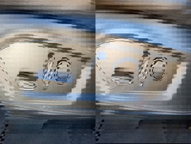 Certified 2022 Ford Explorer XLT w/ Equipment Group 202A image 23