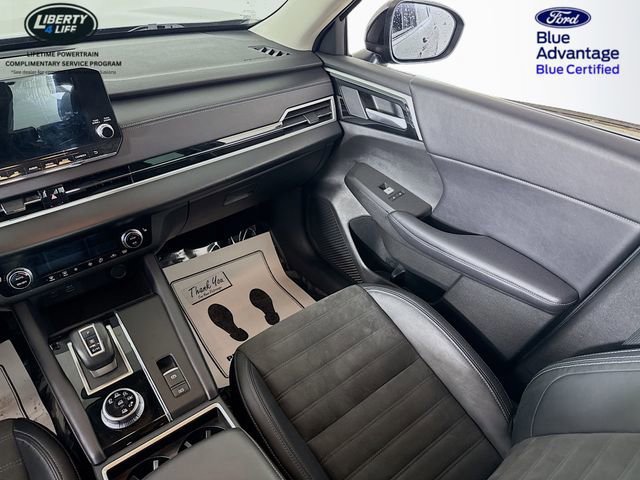 Used 2023 Mitsubishi Outlander SE image 23