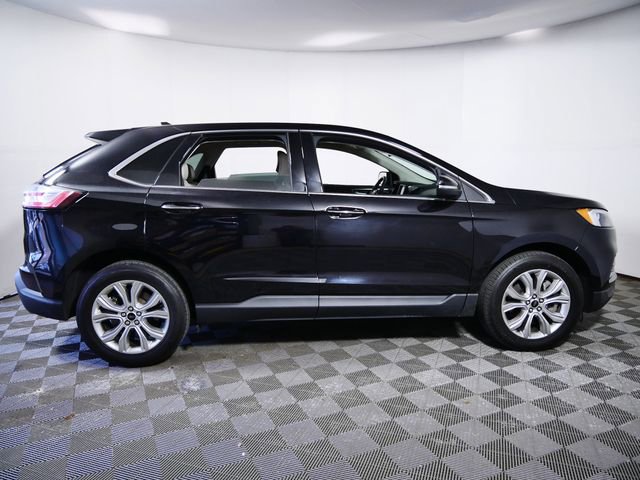 Certified 2024 Ford Edge Titanium AWD/4WD image 9