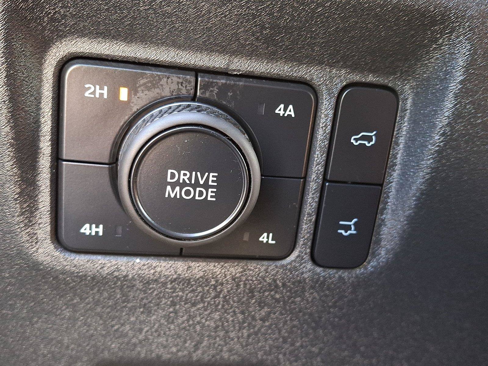 Certified 2025 Ford Expedition Active AWD/4WD image 28