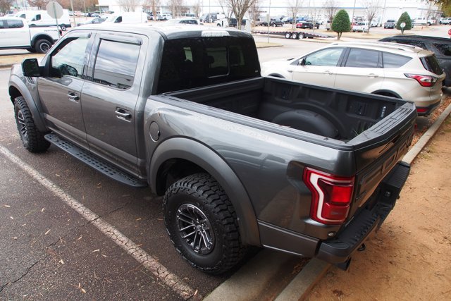 Certified 2020 Ford F150 Raptor w/ Equipment Group 802A Luxury image 2