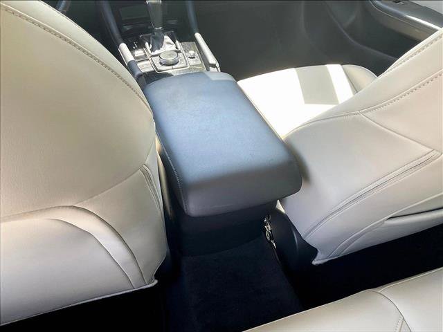 Used 2025 MAZDA MAZDA3 s FWD image 25