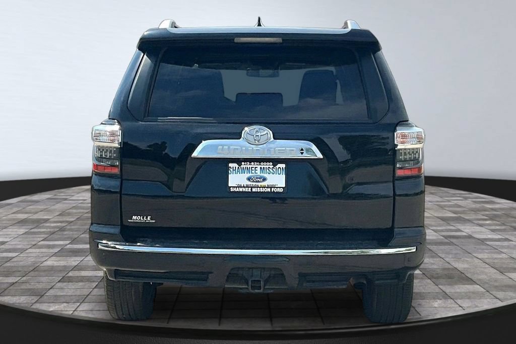Used 2023 Toyota 4Runner Limited AWD/4WD image 5