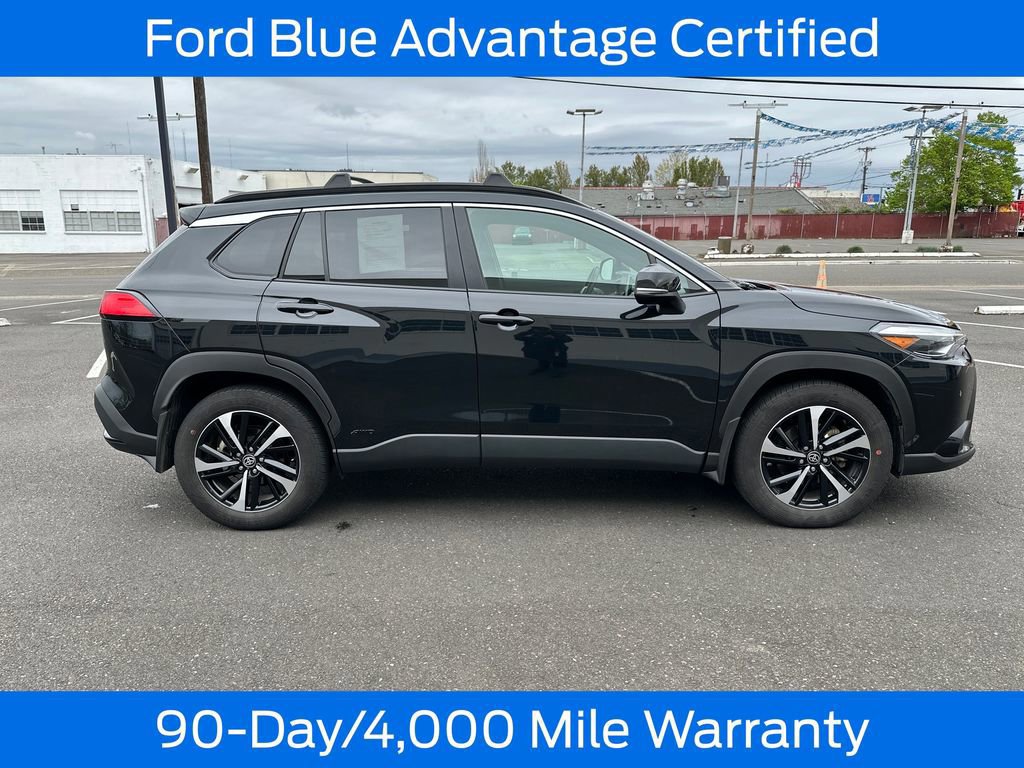 Used 2024 Toyota Corolla Cross XSE w/ Convenience Package AWD/4WD image 7