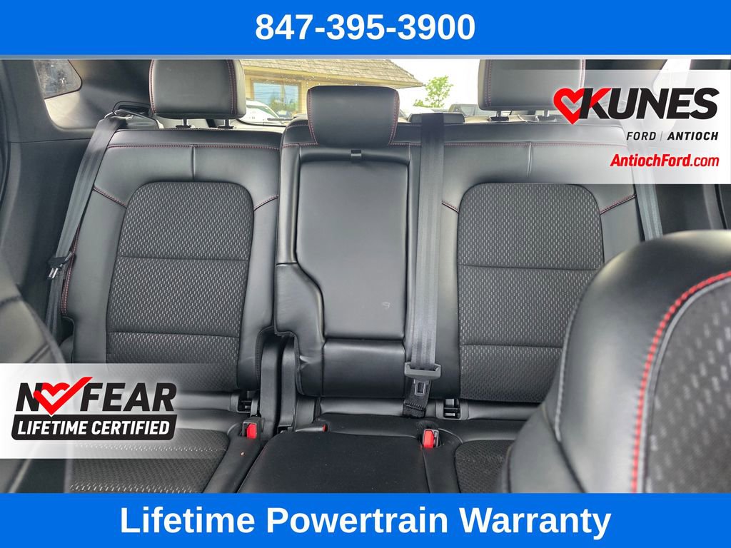 Certified 2025 Ford Escape ST-Line AWD/4WD image 15