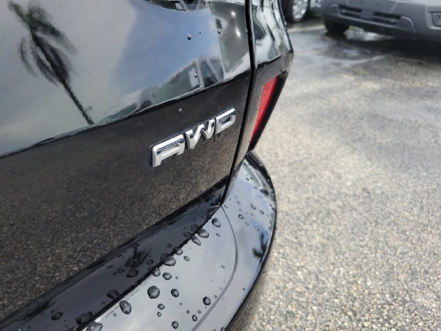 Certified 2023 Ford Escape ST-Line w/ Tech Pack #1 AWD/4WD image 5
