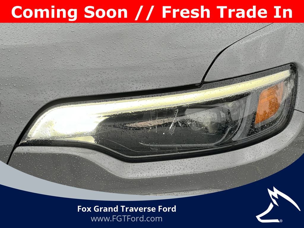Used 2022 Jeep Cherokee Trailhawk w/ Premium Leather Package AWD/4WD image 38