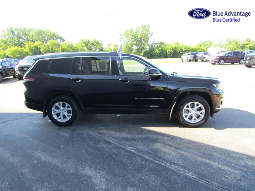 Used 2024 Jeep Grand Cherokee L Limited w/ Luxury Tech Group II AWD/4WD image 11