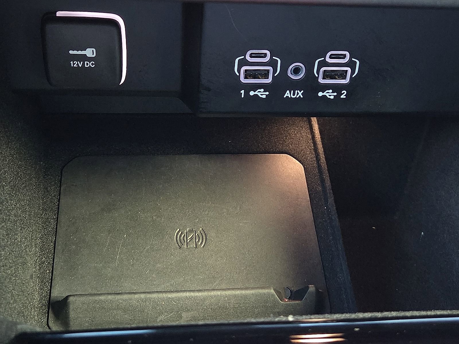 Used 2024 Jeep Wagoneer Series II AWD/4WD image 19