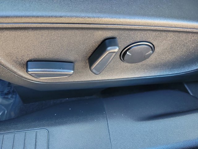 Certified 2023 Ford Escape Platinum image 25