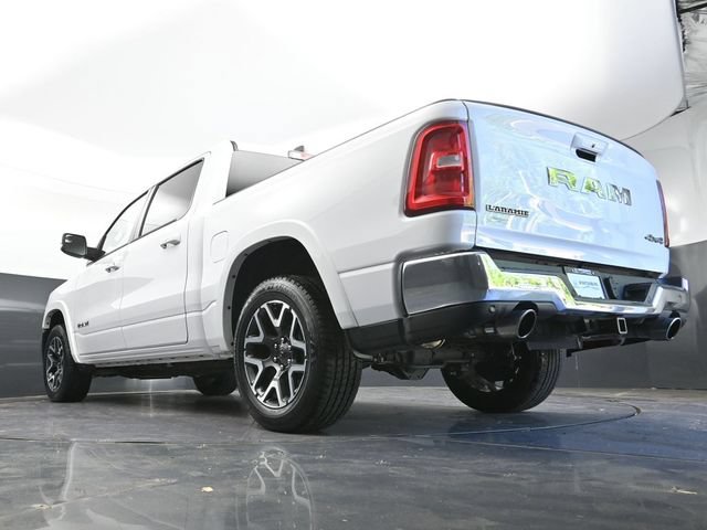 Used 2025 RAM 1500 Laramie AWD/4WD image 40