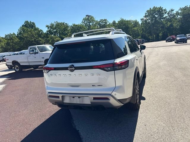 Used 2024 Nissan Pathfinder SL w/ SL Premium Package AWD/4WD image 23