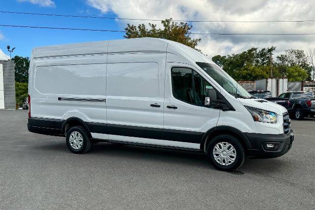 Certified 2023 Ford E-Transit 148 High Roof Extended RWD image 2