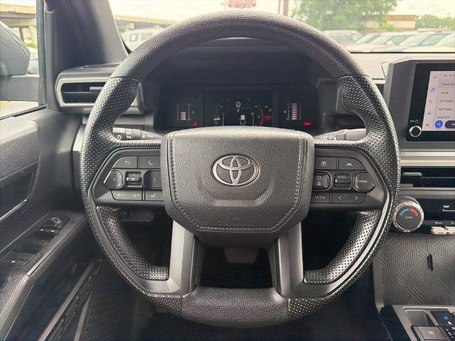 Used 2025 Toyota Tacoma SR5 AWD/4WD image 26