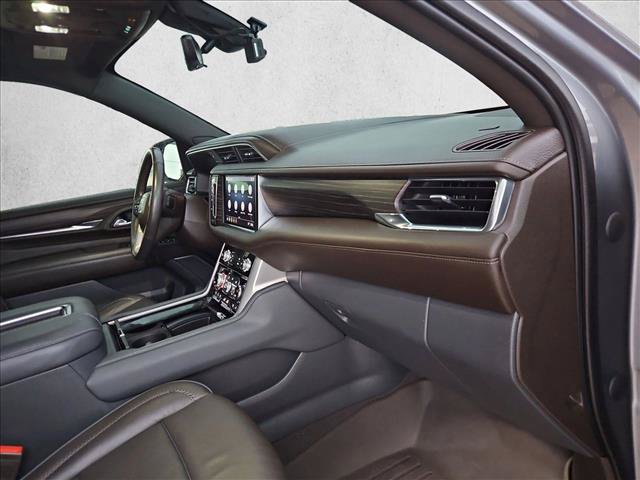 Used 2021 GMC Yukon Denali w/ Denali Premium Package AWD/4WD image 18