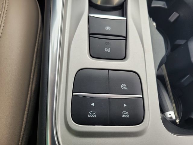 Certified 2023 Ford Explorer XLT w/ Equipment Group 202A image 25