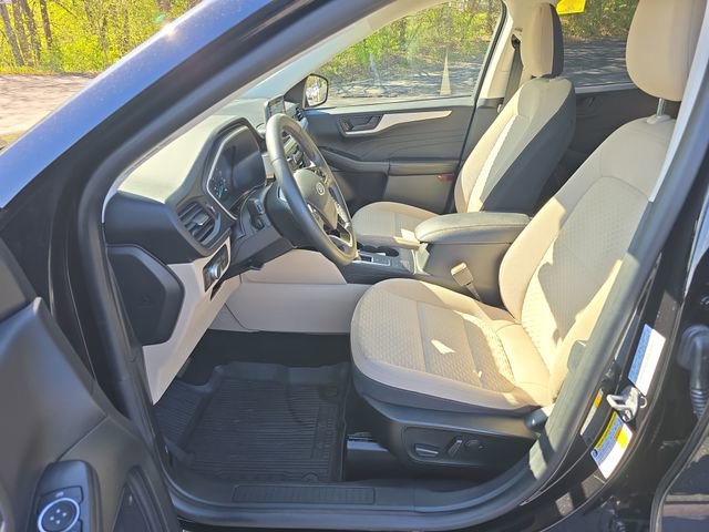 Certified 2022 Ford Escape SE w/ Convenience Package AWD/4WD image 10