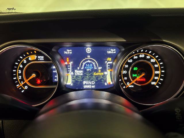 Used 2023 Jeep Wrangler Unlimited Sport AWD/4WD image 23