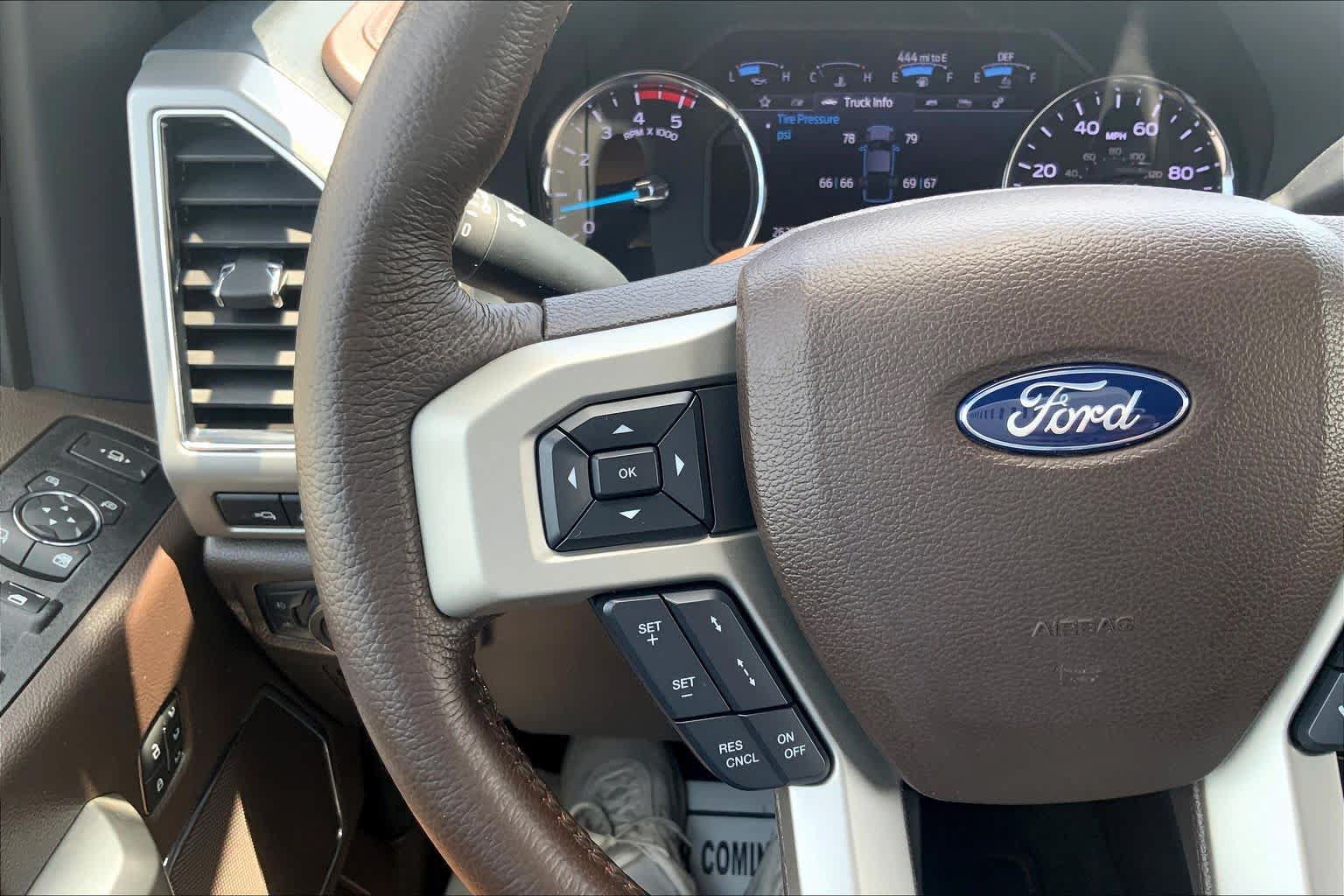 Certified 2022 Ford F350 King Ranch w/ King Ranch Ultimate Package AWD/4WD image 24