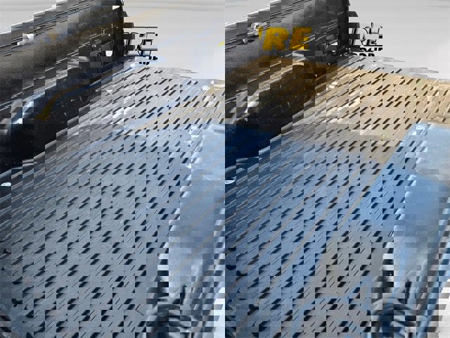 Used 2019 Toyota Tacoma TRD Off-Road w/ Technology Package image 6