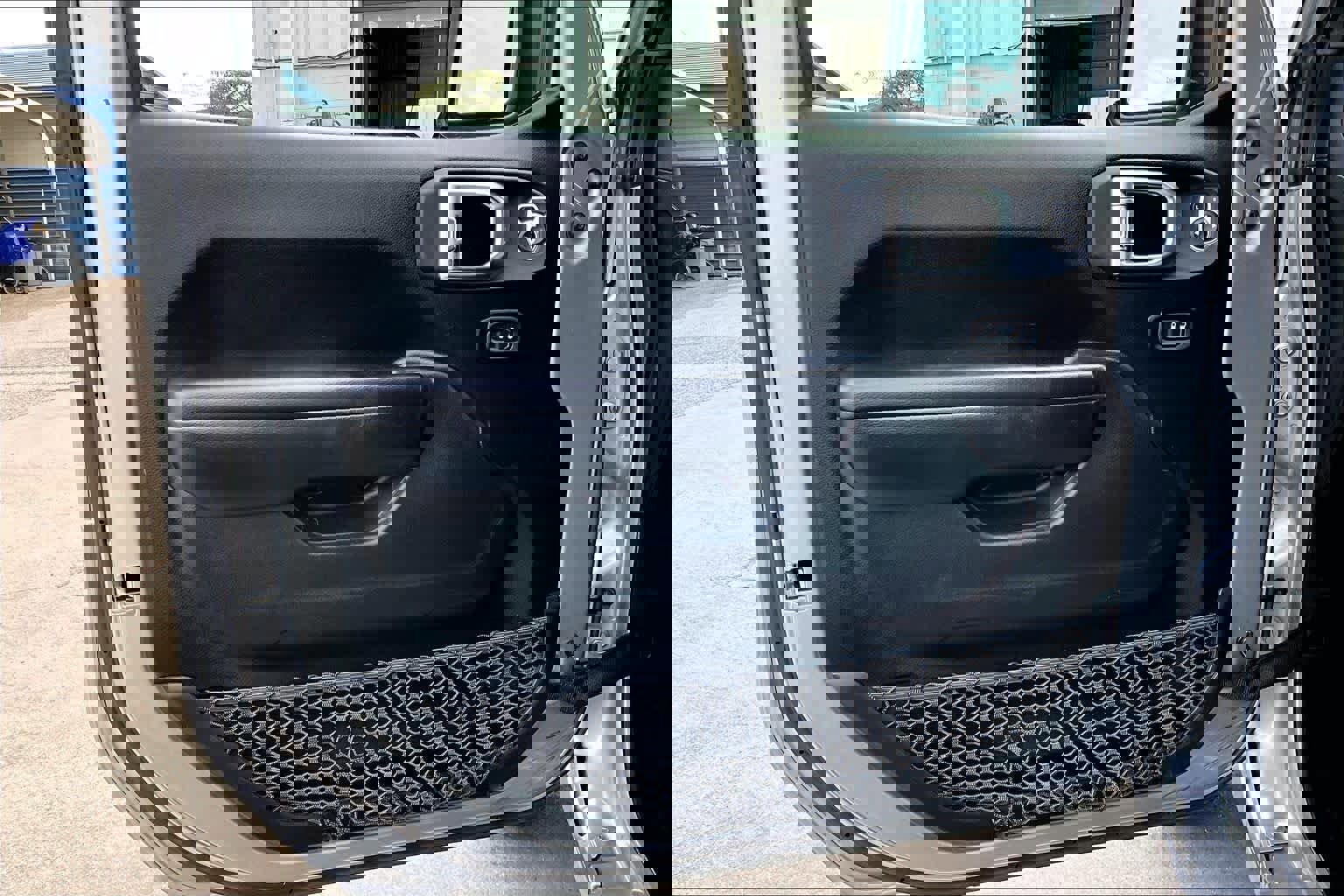 Used 2021 Jeep Wrangler Unlimited Sport image 23