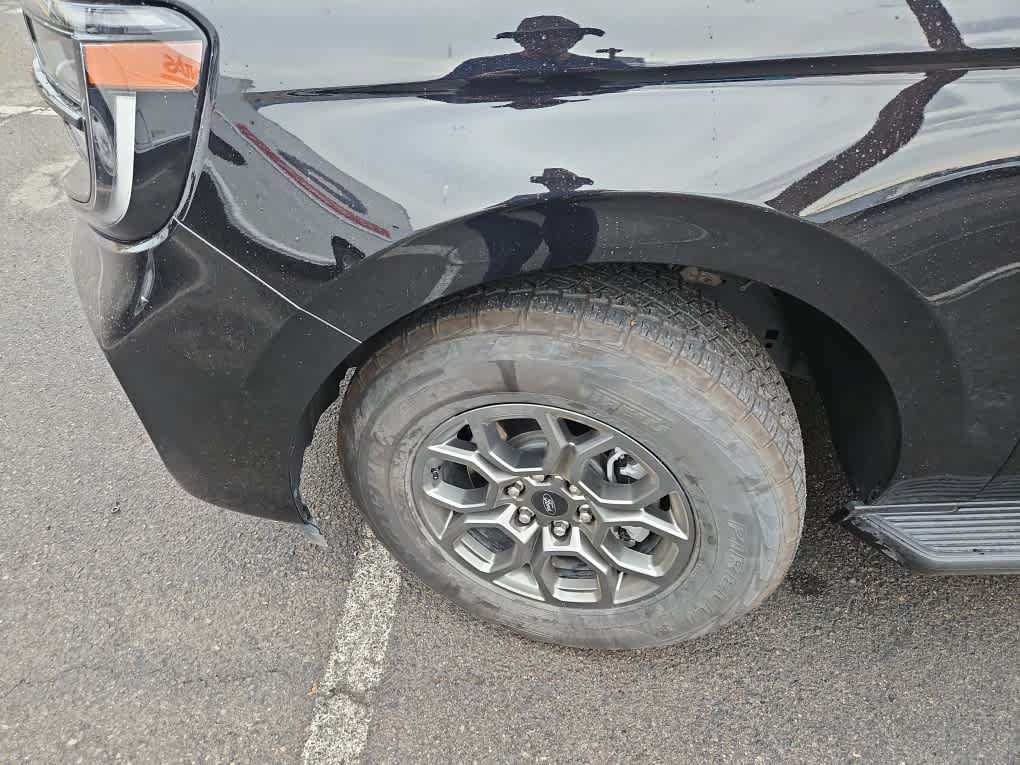 Certified 2026 Ford Expedition Active AWD/4WD image 3