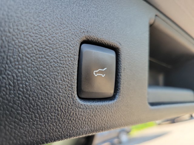 Certified 2023 Ford Escape Active AWD/4WD image 33