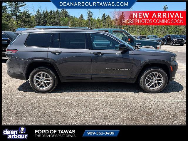 Used 2024 Jeep Grand Cherokee L Laredo w/ Luxury Tech Group I AWD/4WD image 3