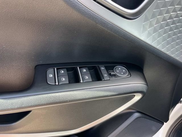 Used 2025 Kia Soul S FWD image 27