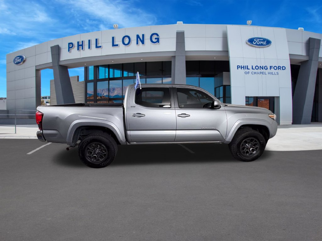 Used 2018 Toyota Tacoma SR5 RWD image 6