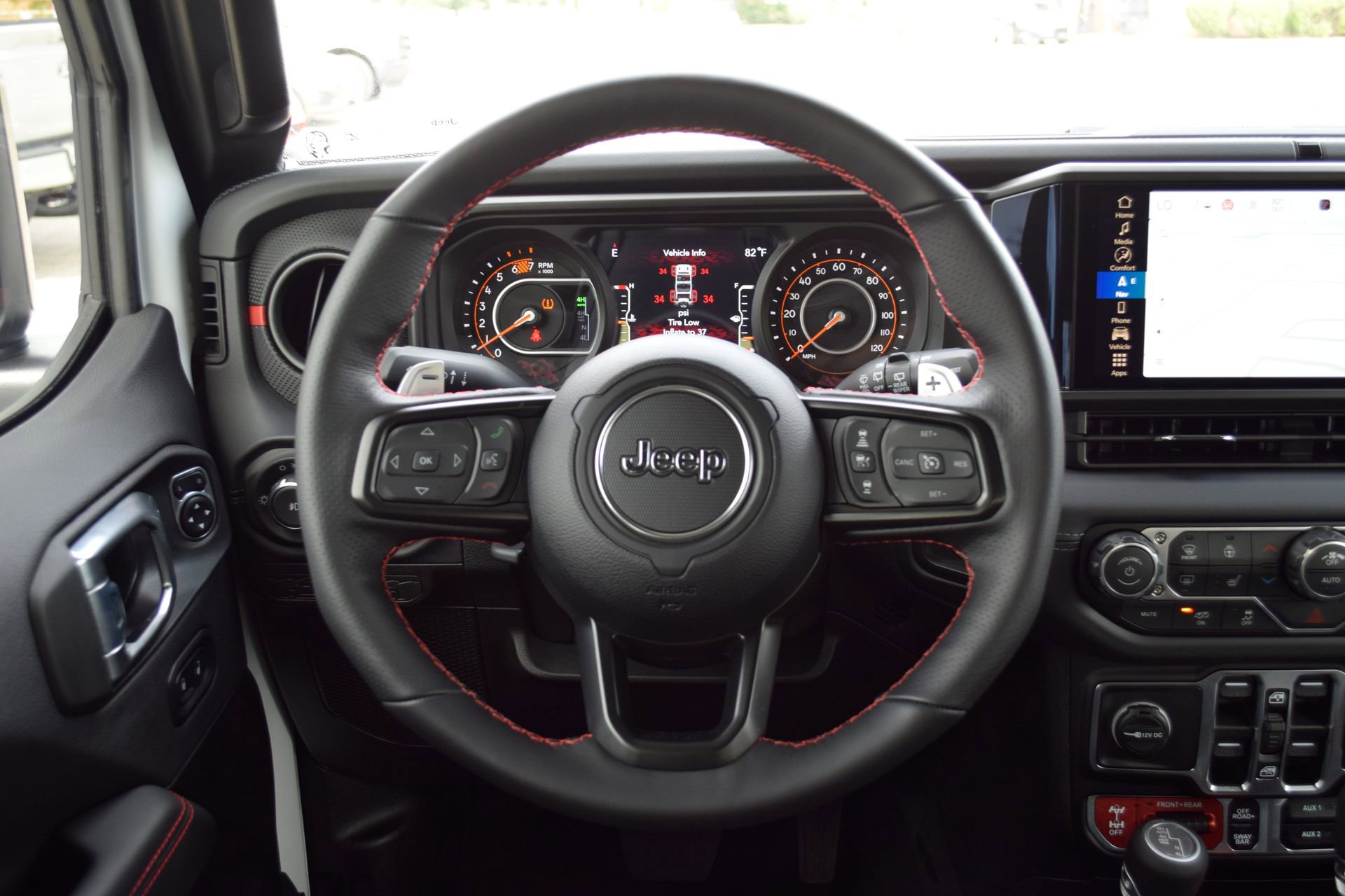 Used 2026 Jeep Wrangler Unlimited Rubicon 392 w/ Quick Order Package 27X Moab AWD/4WD image 6
