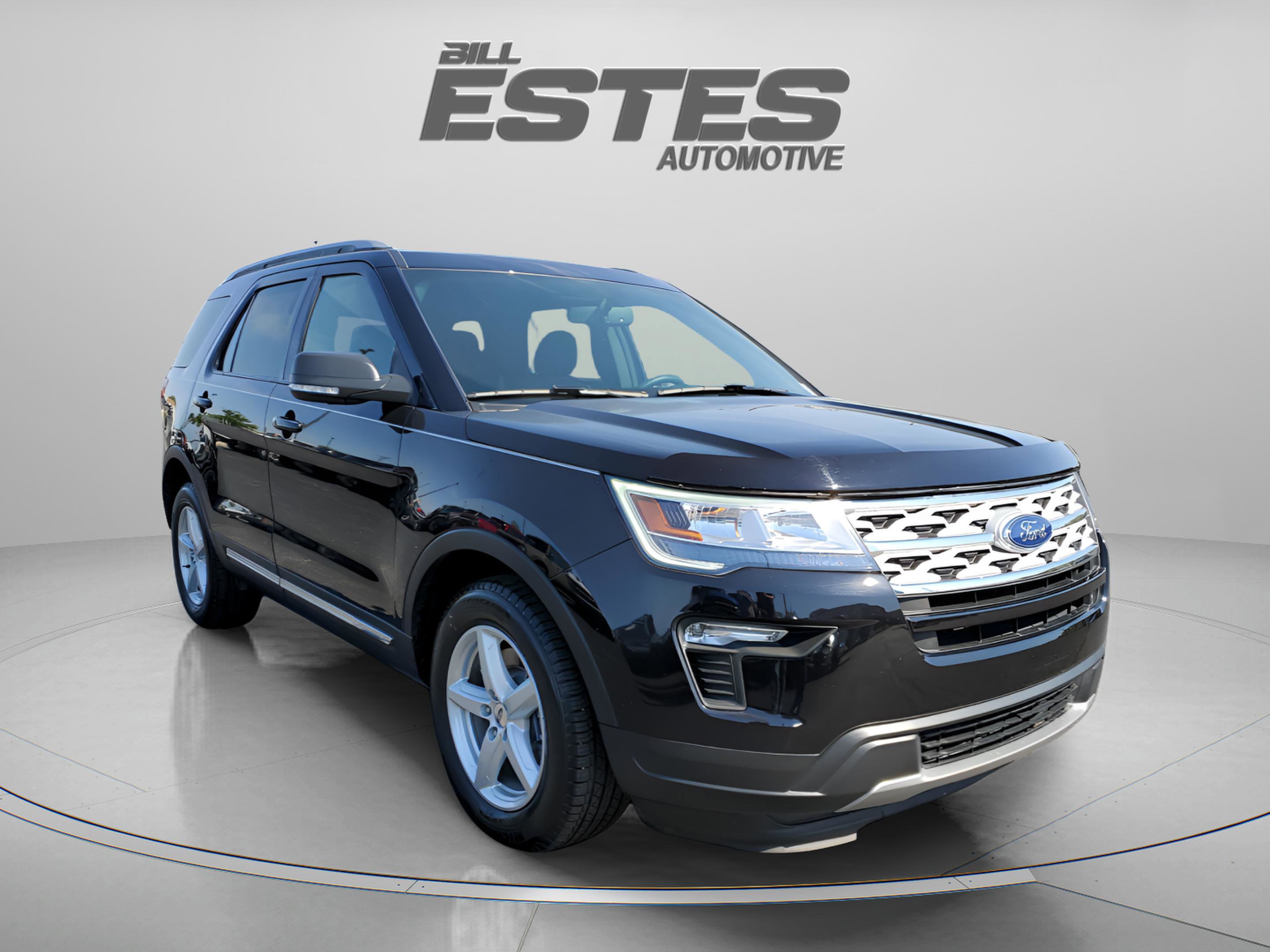 Certified 2019 Ford Explorer XLT w/ Equipment Group 201A FWD image 5