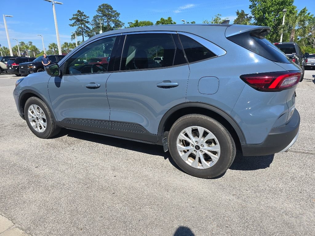 Certified 2024 Ford Escape Active FWD image 5