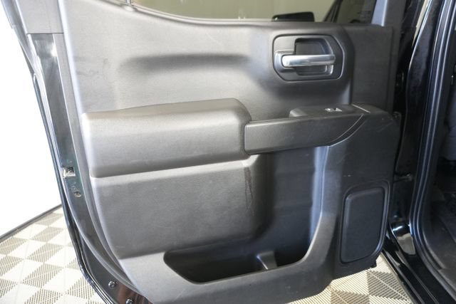 Used 2022 Chevrolet Silverado 1500 Custom Trail Boss w/ Safety Confidence Package AWD/4WD image 33