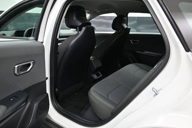 Used 2025 Kia K4 FWD image 15
