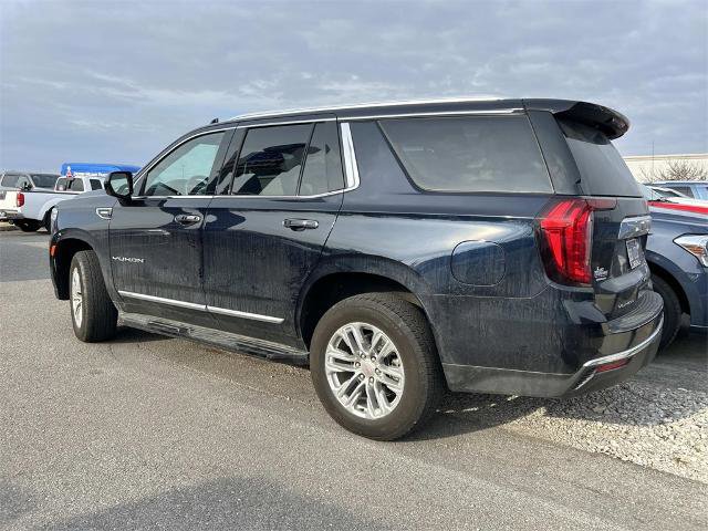 Used 2024 GMC Yukon SLT image 2