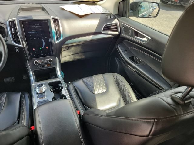 Certified 2024 Ford Edge Titanium AWD/4WD image 15