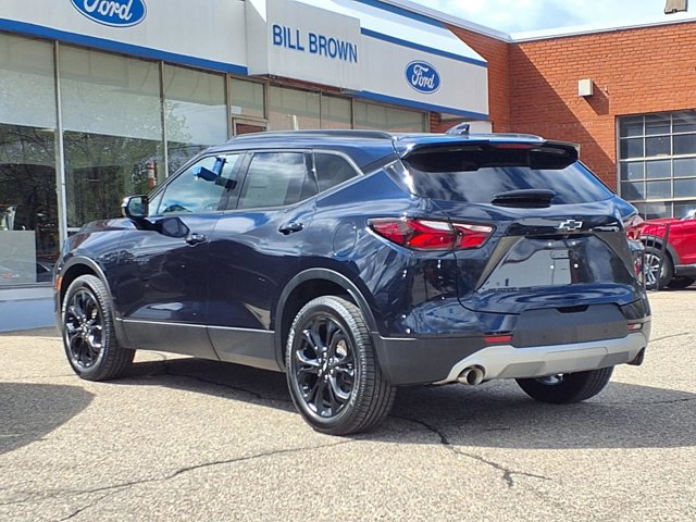 Used 2021 Chevrolet Blazer LT AWD/4WD image 2