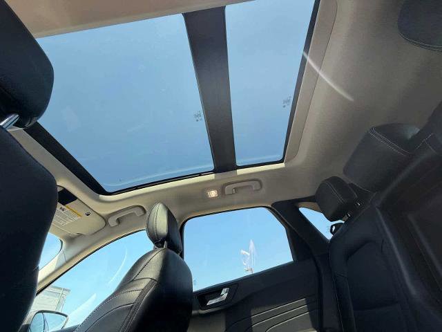 Certified 2022 Ford Escape SEL AWD/4WD image 7