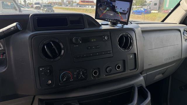 Certified 2018 Ford E-350 and Econoline 350 Super Duty RWD image 21