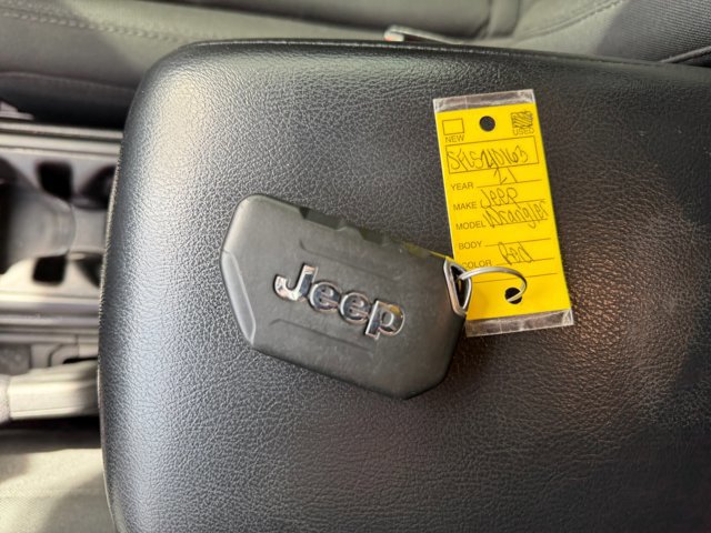 Used 2021 Jeep Wrangler Unlimited Sport AWD/4WD image 32