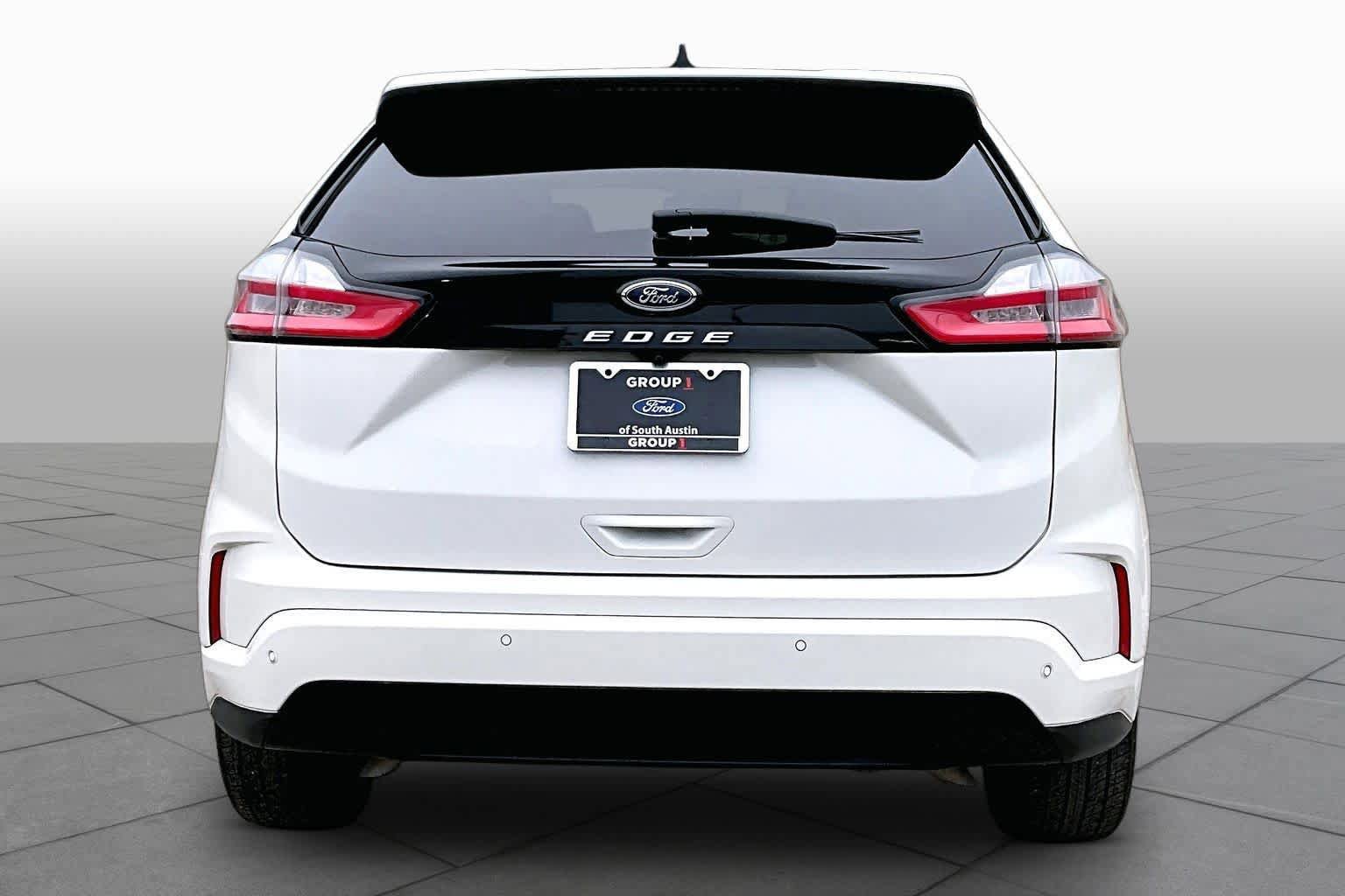 Certified 2022 Ford Edge ST-Line AWD/4WD image 4